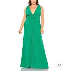Green dress, formal, full length, Mac Duggal